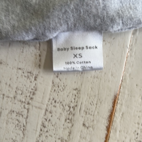 2pk - Gray baby Sleep Sack - Picture 4 of 6